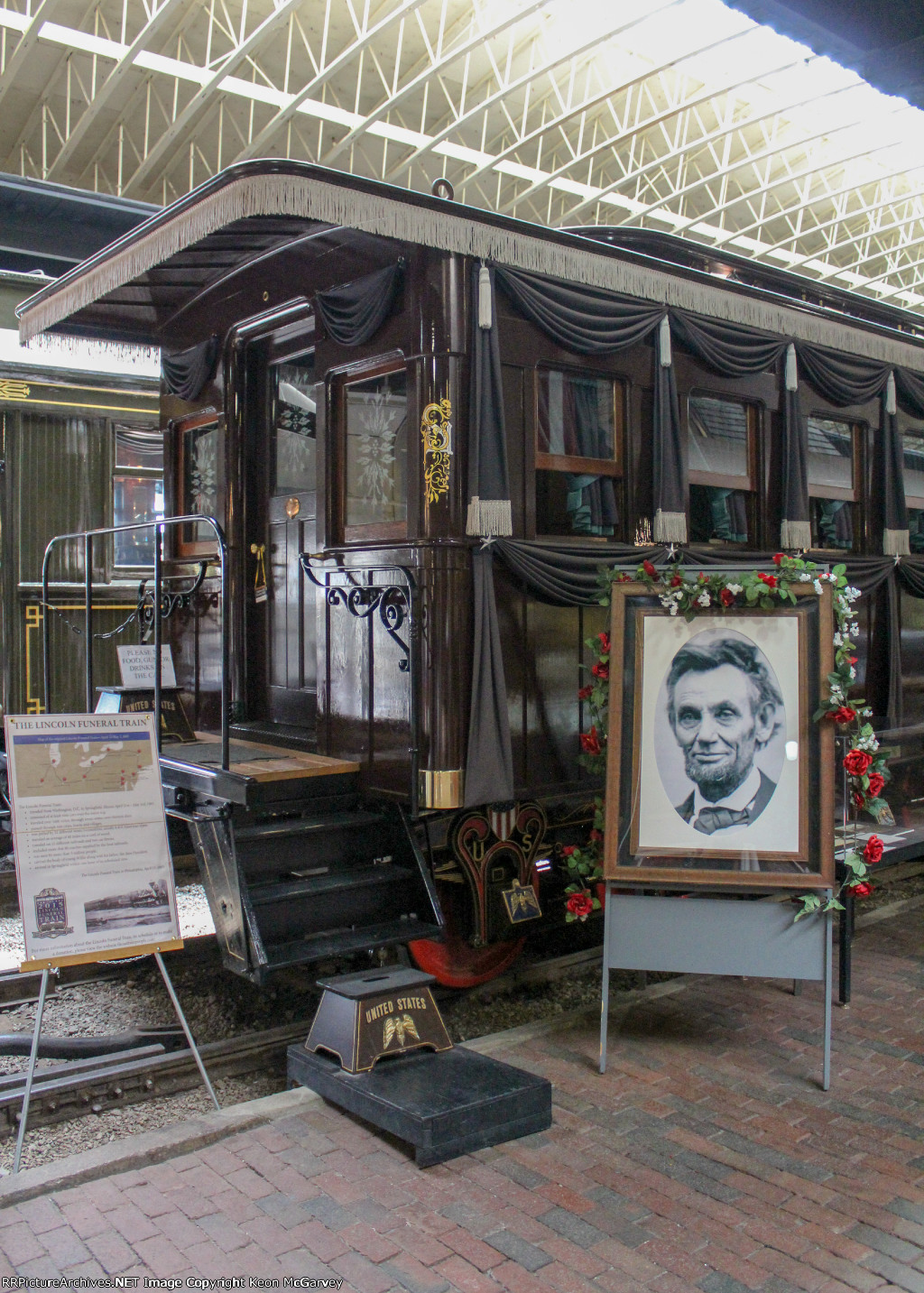 Lincoln Funeral Car